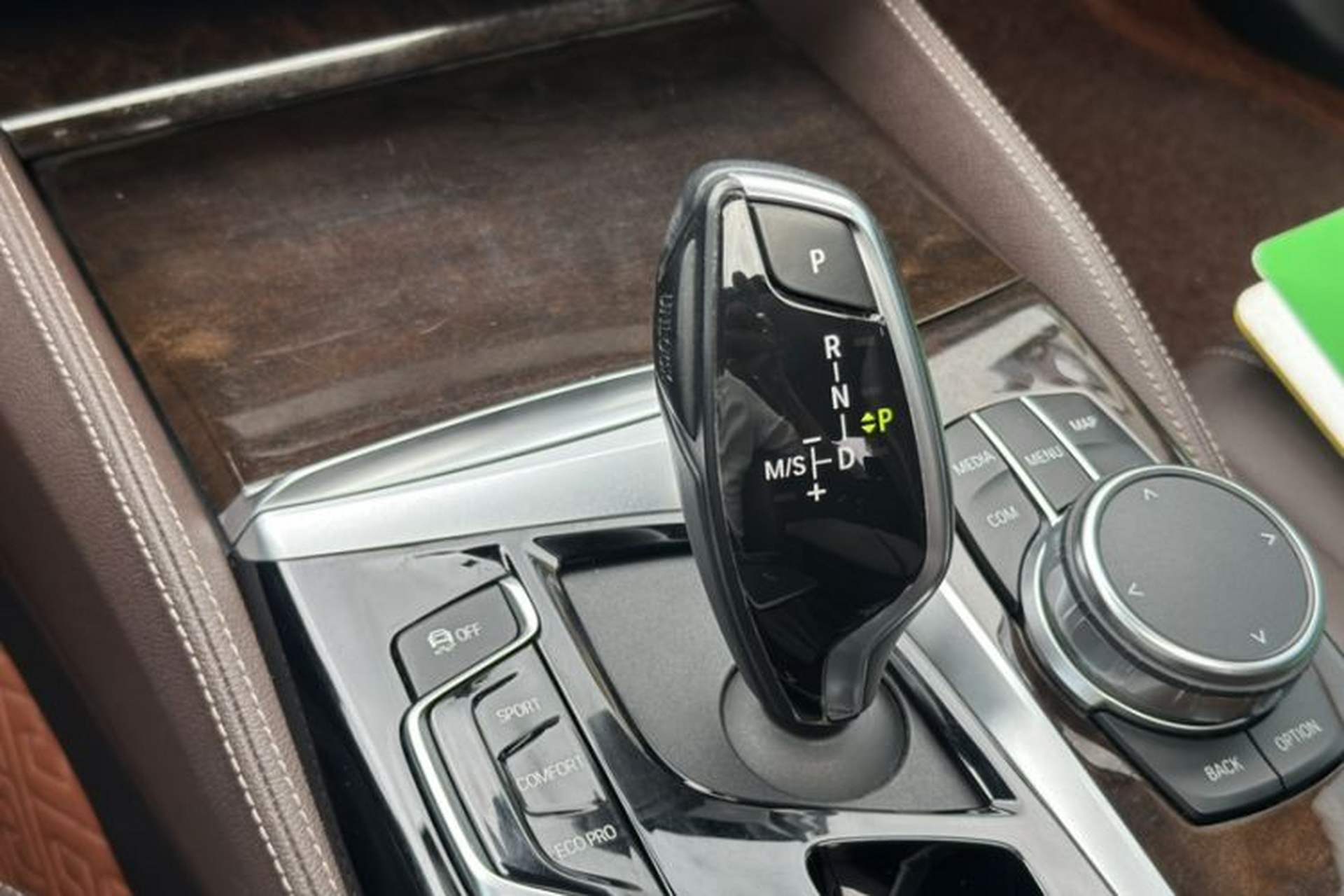 Used BMW 5 Series 2019 525Li Luxury Package Gear Lever