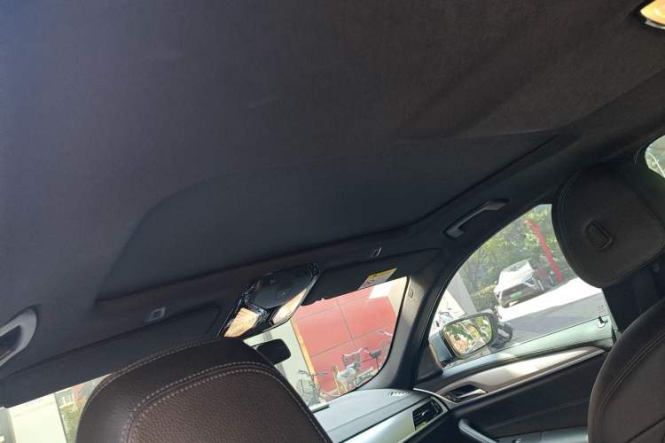 Used BMW 5 Series  Headliner