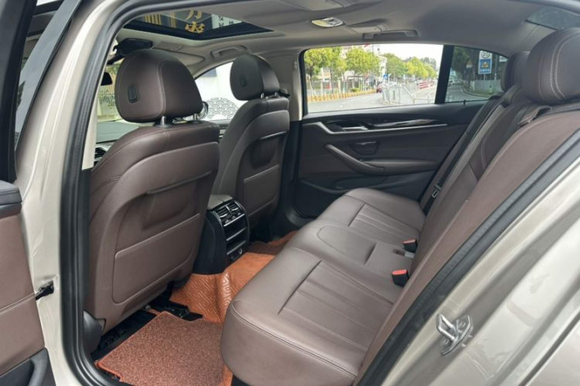 Used BMW 5 Series 2019 525Li Luxury Package Interior 5