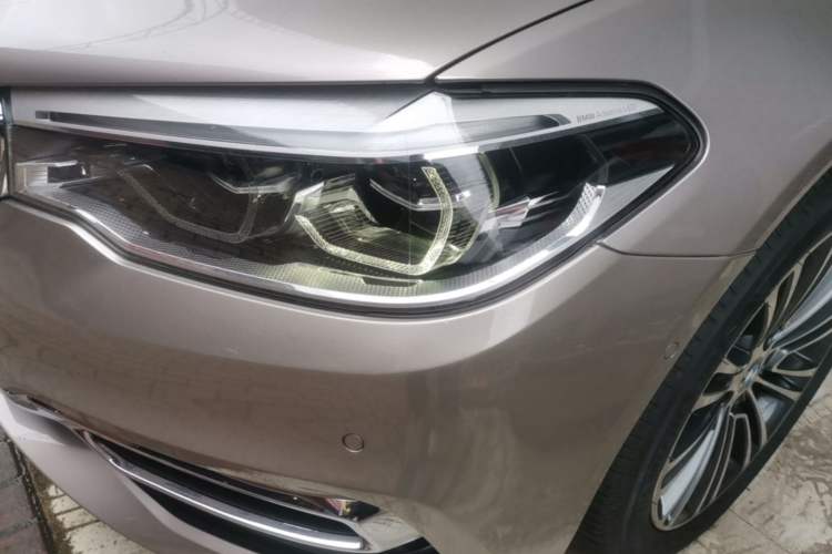 Used BMW 5 Series 2019 530Li Luxury Edition Premium Package Left Front Headlight