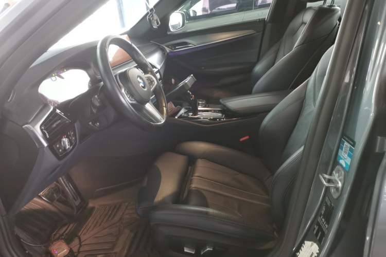 Used BMW 5 Series 2019 525i M Sport Package Left Front Seat