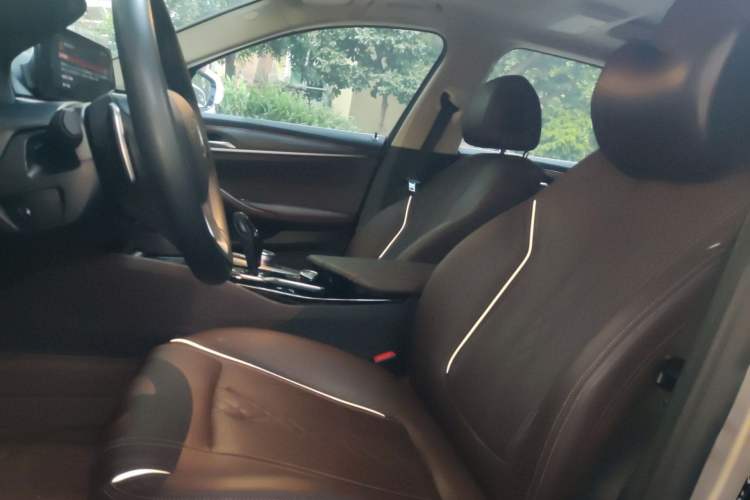Used BMW 5 Series 2019 Facelifted 530Li Leading Edition Luxury Package Left Front Seat