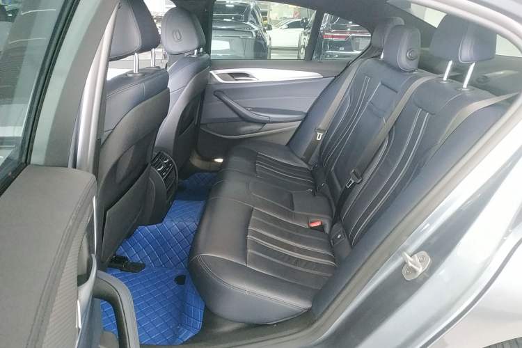 Used BMW 5 Series 2019 Restyled 525i M Sport Package Left Rear Seat