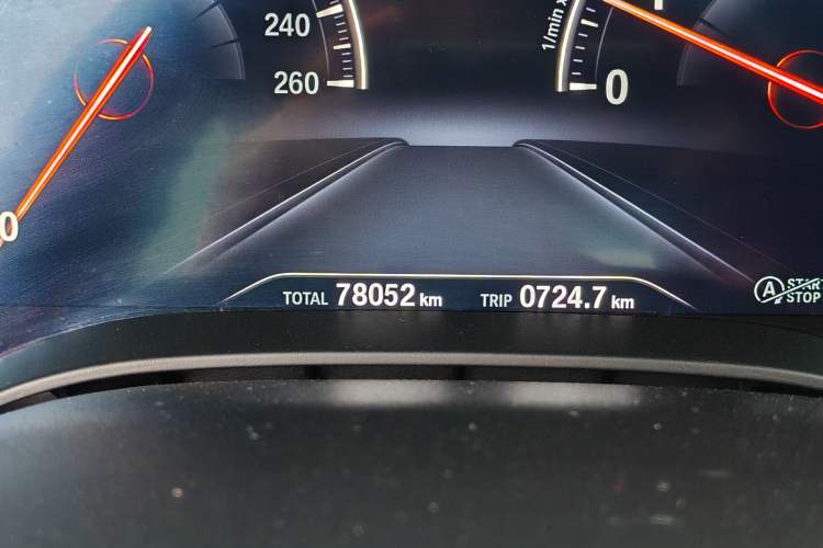 Used BMW 5 Series 2019 Restyled 525i M Sport Package Odometer Close Up