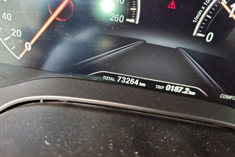 Used BMW 5 Series 2019 525i M Sport Package Odometer Close Up