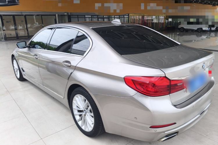 Used BMW 5 Series 2019 525Li Luxury Package Rear Left 45 Deg