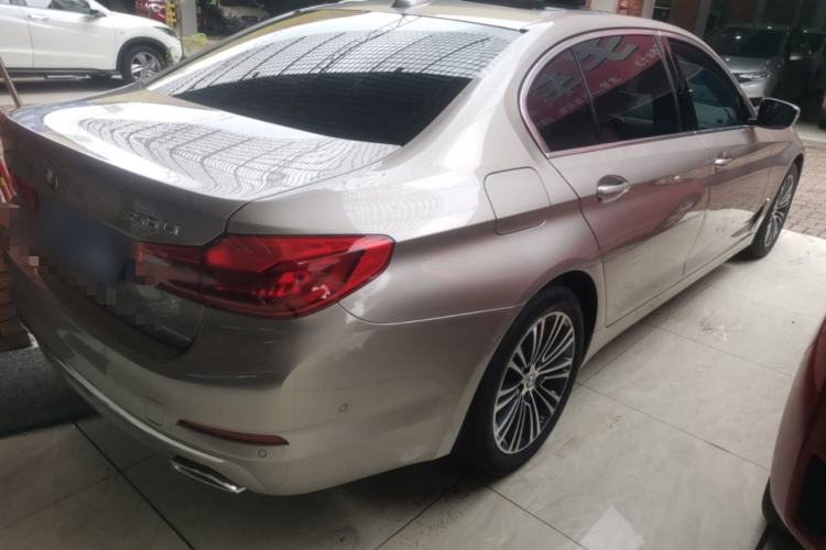 Used BMW 5 Series 2019 530Li Luxury Edition Premium Package Rear Right 45 Deg
