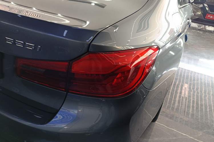 Used BMW 5 Series 2019 525i M Sport Package Right Rear Taillight