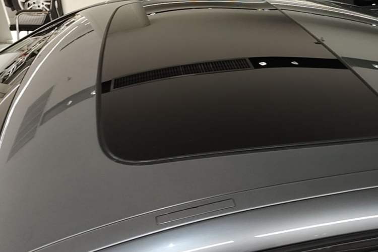 Used BMW 5 Series 2019 525i M Sport Package Roof