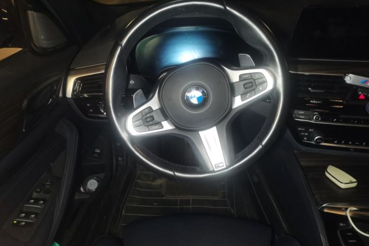 Used BMW 5 Series 2019 530i M Sport Package Steering Wheel