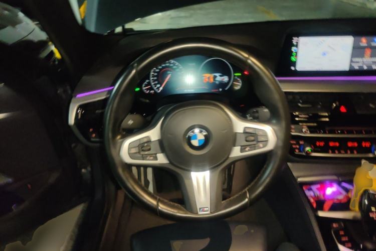Used BMW 5 Series 2019 525i M Sport Package Steering Wheel