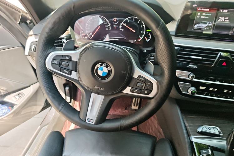 Used BMW 5 Series 2019 530i M Sport Package Steering Wheel
