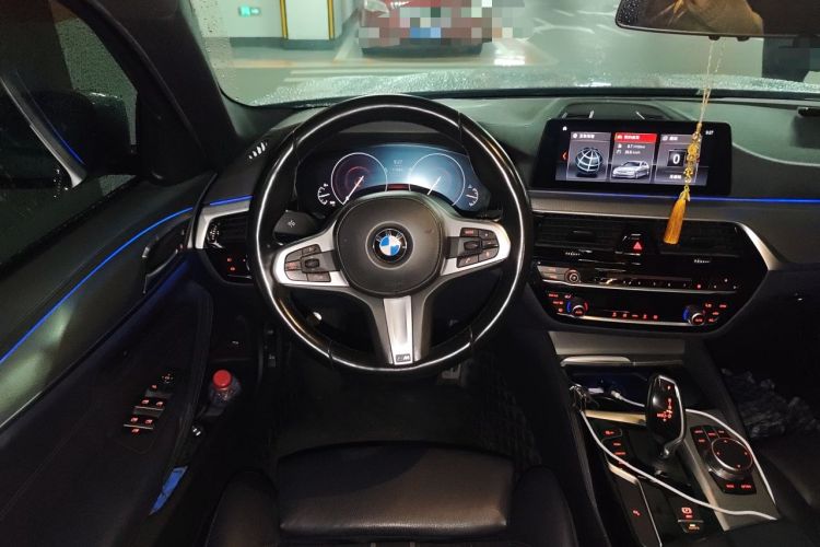 Used BMW 5 Series 2019 525i M Sport Package Steering Wheel