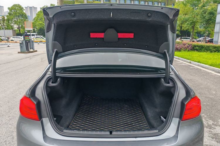 Used BMW 5 Series 2019 Restyled 525i M Sport Package Trunk