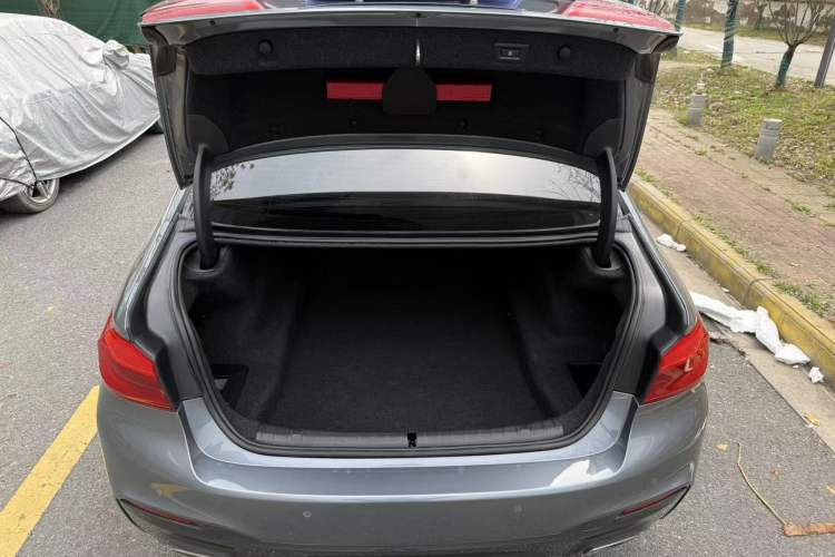 Used BMW 5 Series 2019 Restyled 525i M Sport Package Trunk