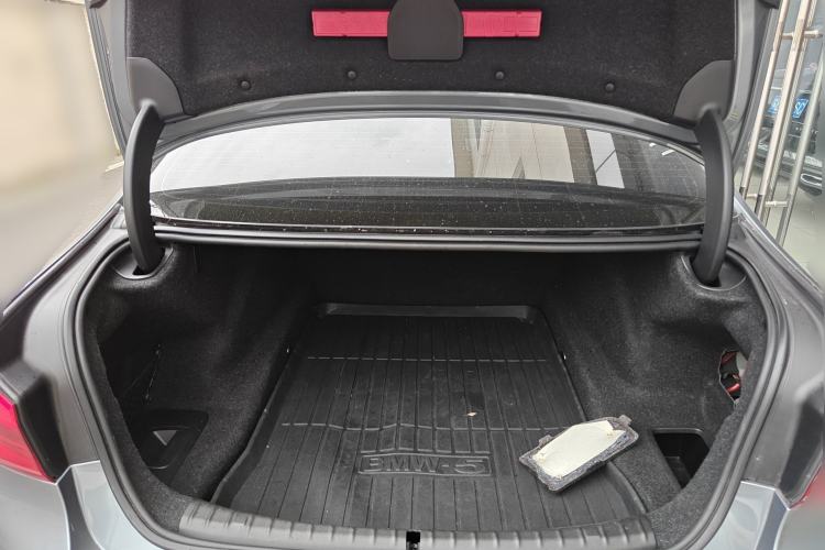 Used BMW 5 Series 2019 525i M Sport Package Trunk
