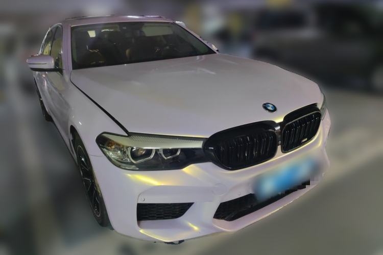 Used BMW 5 Series 2019 Restyled 525Li M Sport Package Front Right 45 Deg