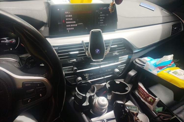 Used BMW 5 Series 2019 525i M Sport Package Audio And AC Panel