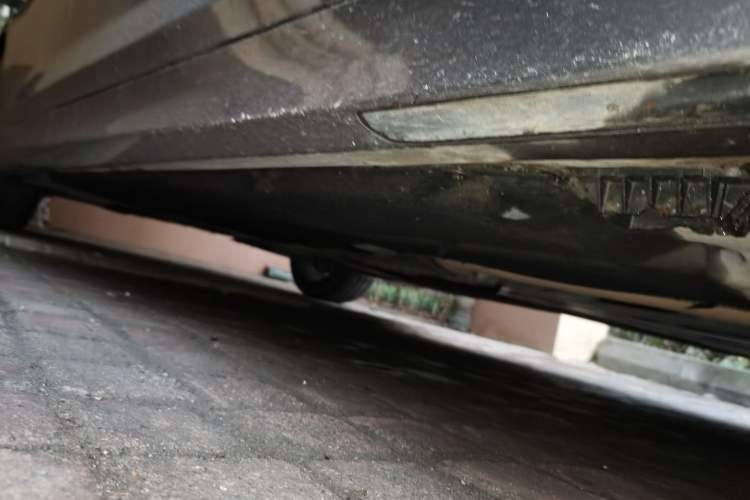 Used BMW 5 Series 2019 530Li Leading Model Luxury Package Chassis Front Right
