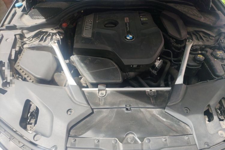 Used BMW 5 Series 2019 525i M Sport Package Engine Bay