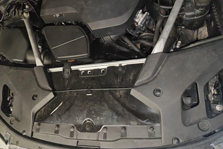Used BMW 5 Series 2019 525Li M Sport Package Engine Bay