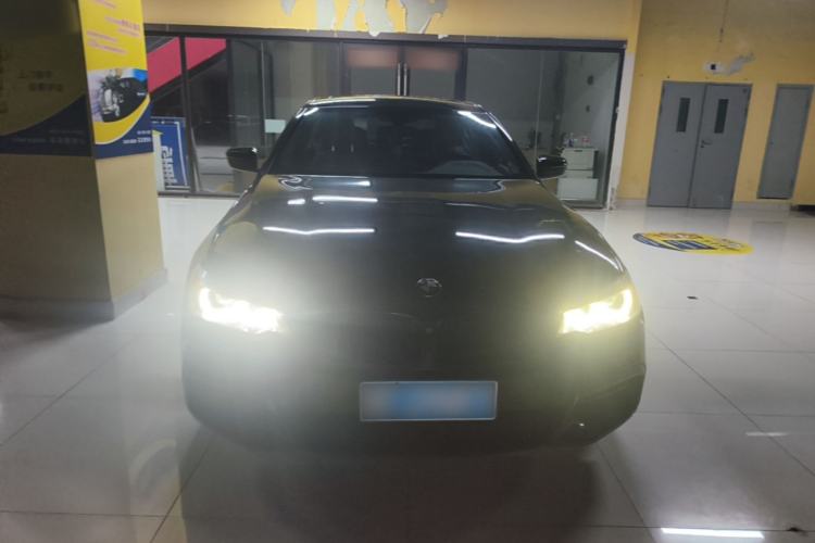 Used BMW 5 Series 2019 530Li Leading Model M Sport Package Front