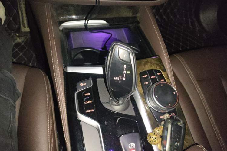Used BMW 5 Series 2019 525Li M Sport Package Gear Lever