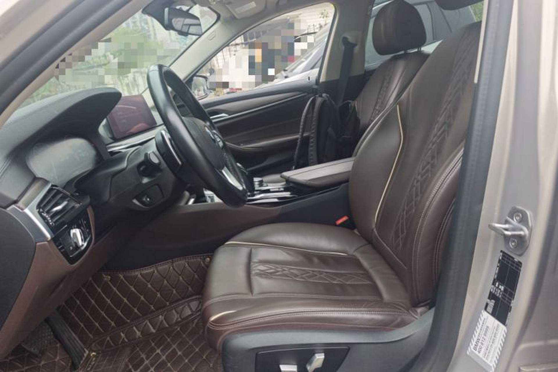 Used BMW 5 Series 2019 530Li Leading Model Luxury Package Left Front Seat