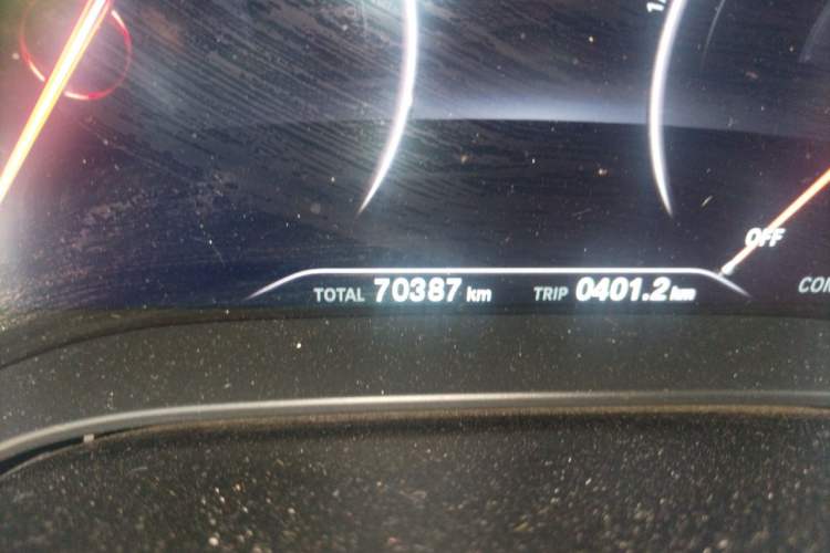 Used BMW 5 Series 2019 525i M Sport Package Odometer Close Up