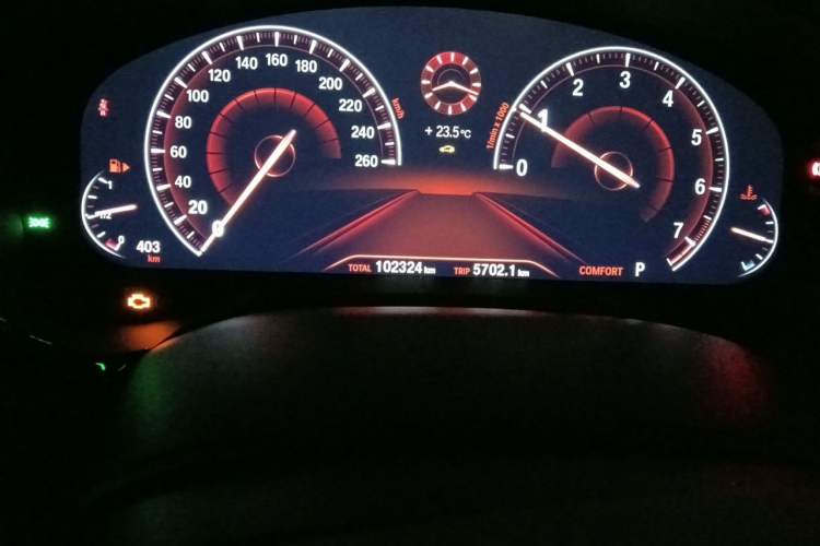 Used BMW 5 Series 2019 525Li M Sport Package Odometer Close Up
