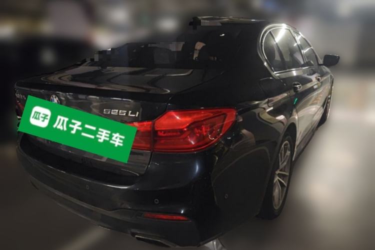 Used BMW 5 Series 2019 525Li M Sport Package Rear Right 45 Deg
