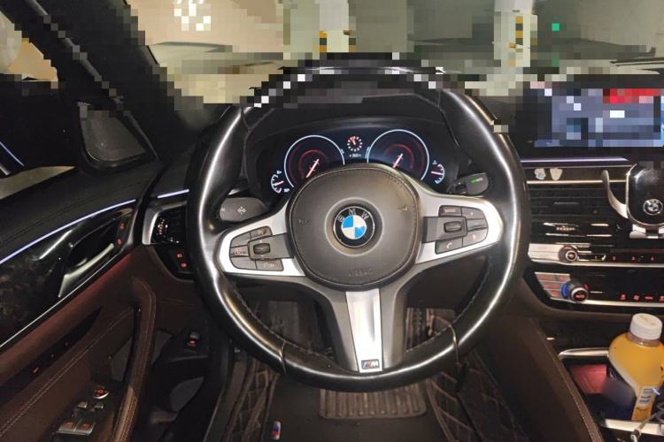 Used BMW 5 Series 2019 525Li M Sport Package Steering Wheel