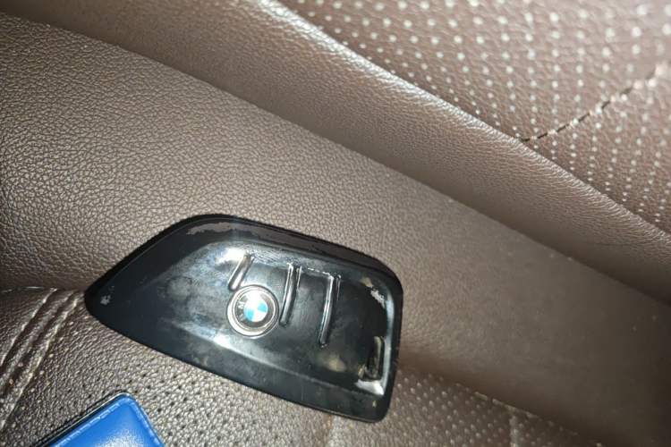 Used BMW 5 Series 2019 525Li M Sport Package Vehicle Key