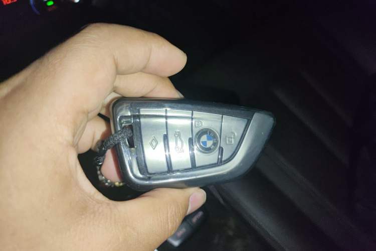Used BMW 5 Series 2019 525Li M Sport Package Vehicle Key
