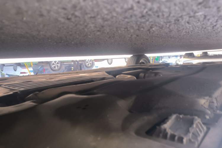 Used BMW 5 Series 2019 525Li M Sport Package Chassis Front Right
