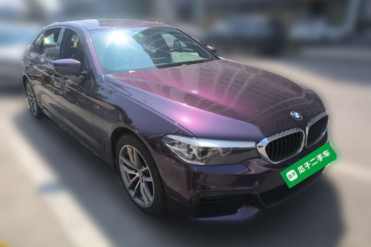 Used BMW 5 Series 2019 525Li M Sport Package Front Right 45 Deg