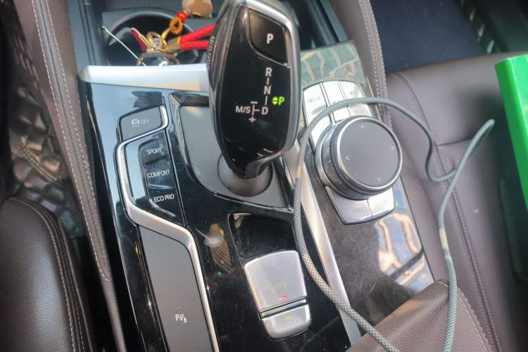 Used BMW 5 Series 2019 525Li M Sport Package Gear Lever