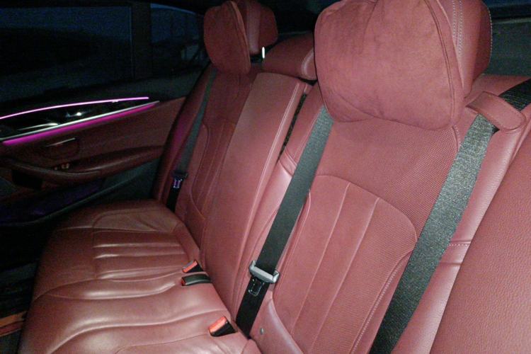 Used BMW 5 Series 2019 Restyled 530Li Luxury Edition M Sport Package Left Rear Seat