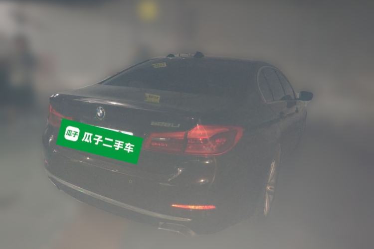 Used BMW 5 Series 2019 525Li Luxury Package Rear Right 45 Deg