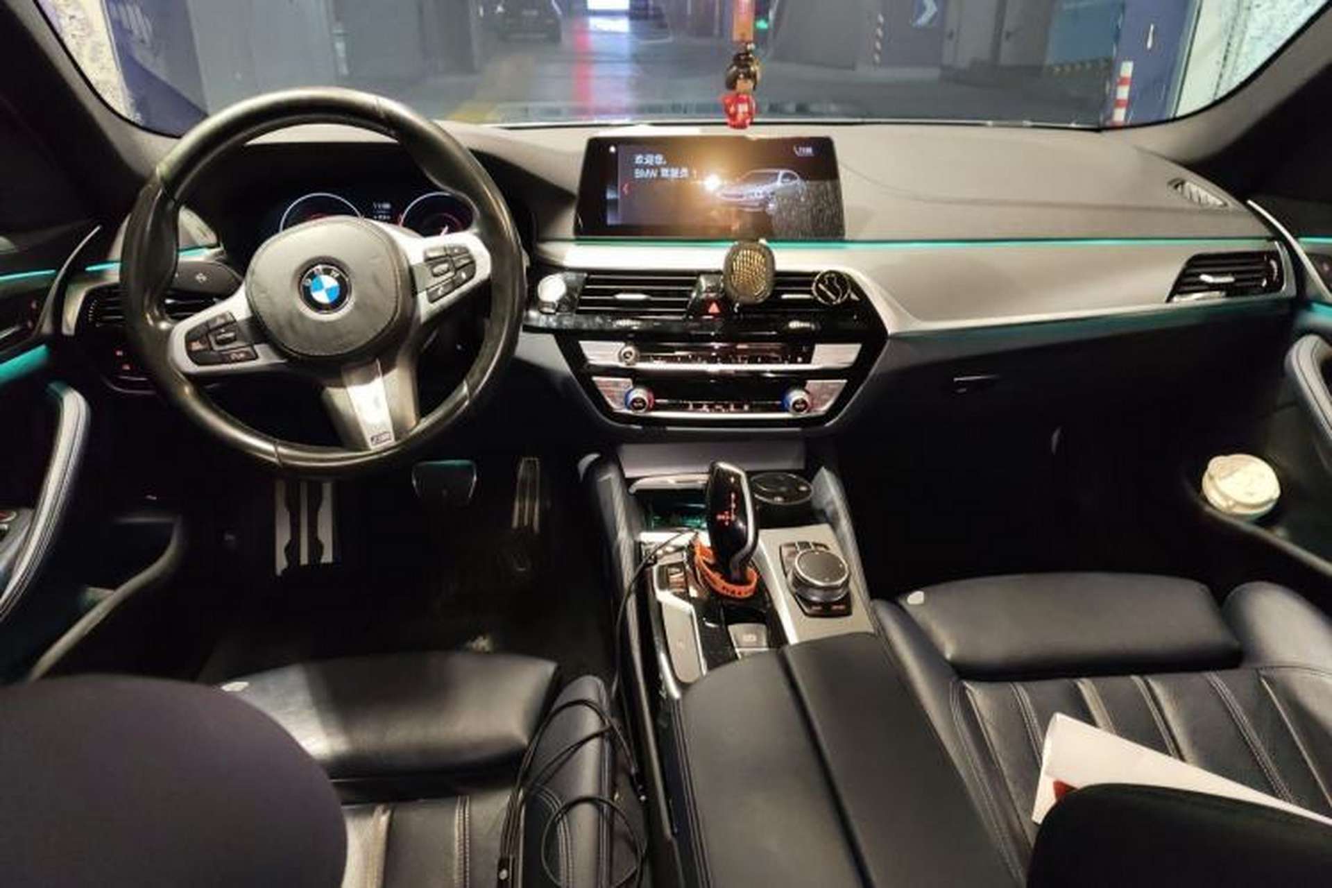 Used BMW 5 Series 2019 525i M Sport Package Center Console