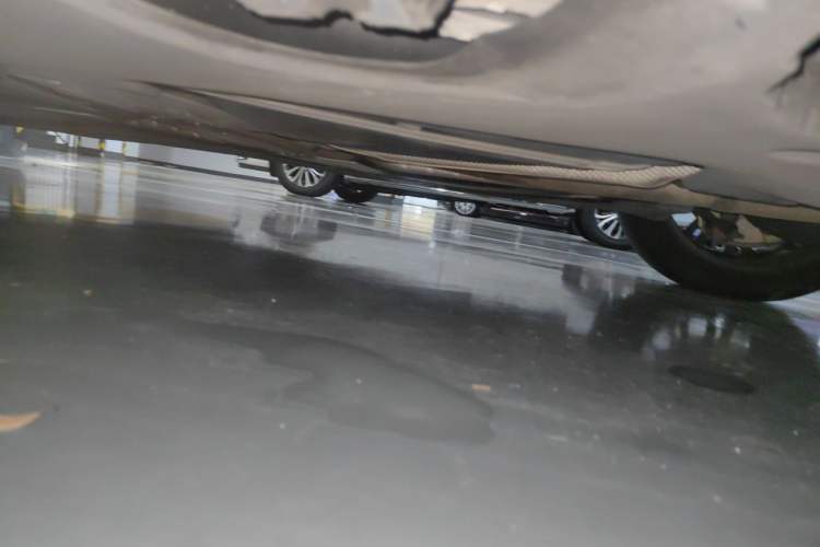 Used BMW 5 Series 2019 530Li Luxury Edition Premium Package Chassis Rear Left