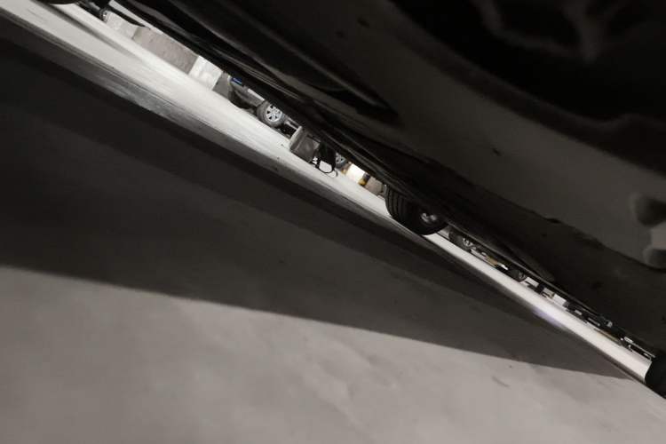 Used BMW 5 Series 2019 Facelifted 530Li Leading Edition M Sport Package Chassis Rear Right