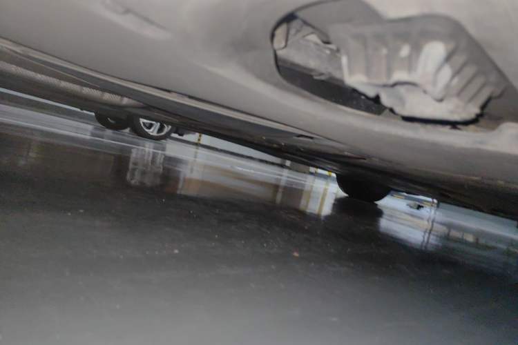 Used BMW 5 Series 2019 530Li Luxury Edition Premium Package Chassis Rear Right