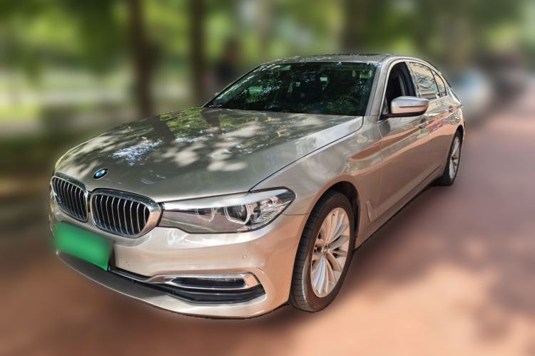 Used BMW 5 Series 2019 530Li Leading Model Luxury Package Guazi used car, China used car export, Used car for sale, Used cars, Cheapest cars for sale