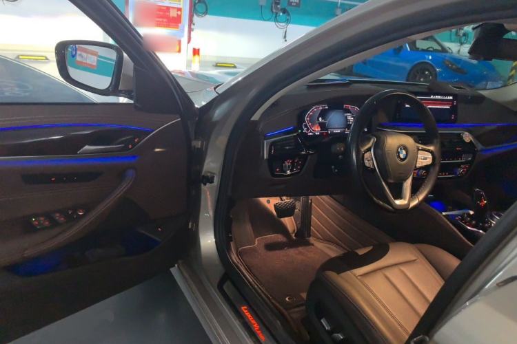 Used BMW 5 Series 2019 525Li Luxury Package Driver Seat