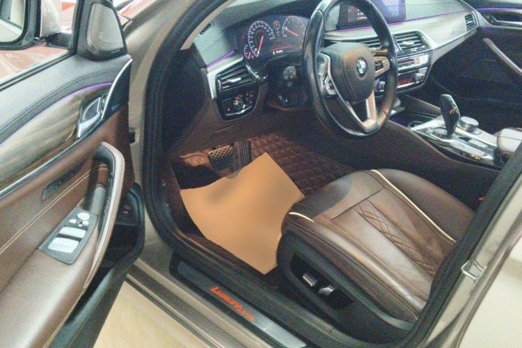 Used BMW 5 Series 2019 Facelifted 530Li Luxury Edition Premium Package Driver Seat
