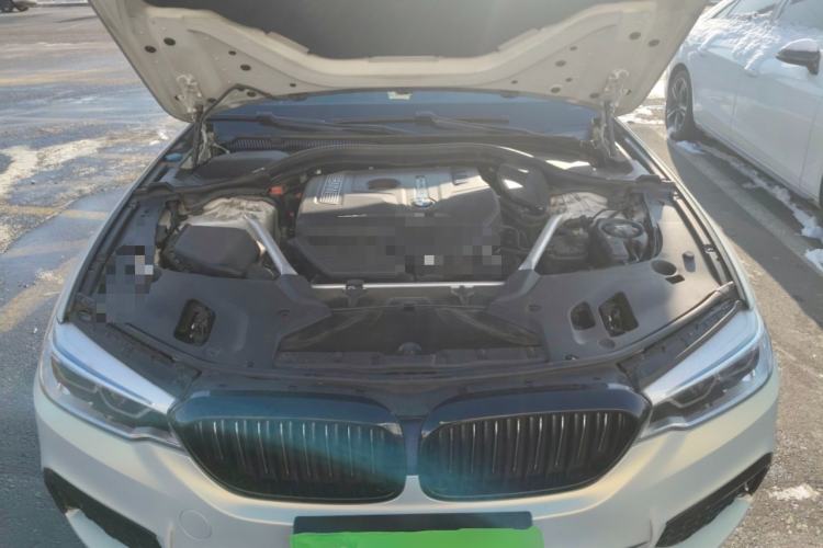 Used BMW 5 Series 2019 525i M Sport Package Engine Bay