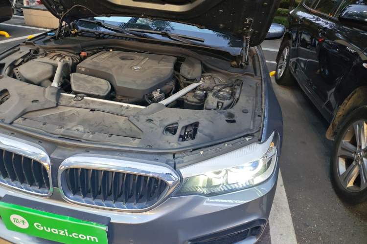 Used BMW 5 Series 2019 Restyled 525i M Sport Package Engine Bay Left