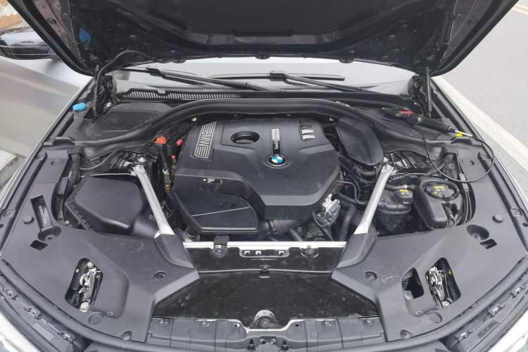 Used BMW 5 Series 2019 Facelifted 530Li Leading Edition Luxury Package Engine Bay