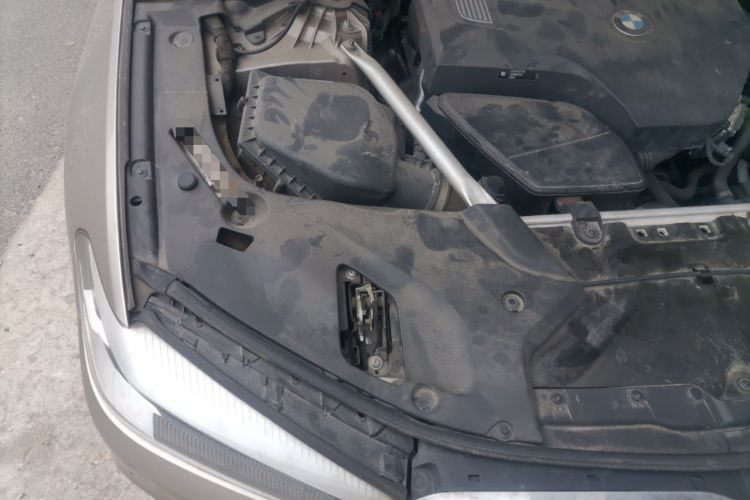 Used BMW 5 Series 2019 525Li Luxury Package Engine Bay Right
